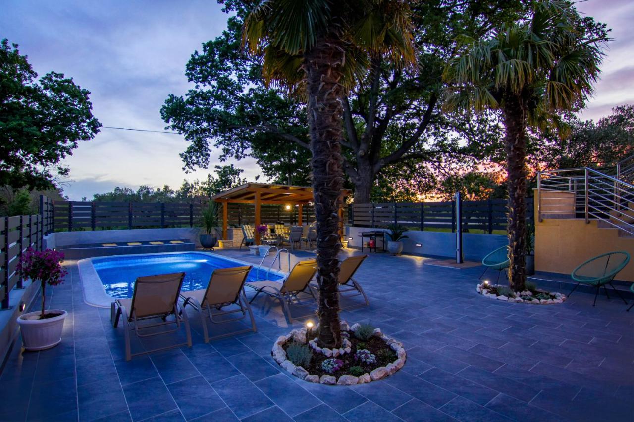 Villa Twins Sukosan With Heated Pool Exterior photo
