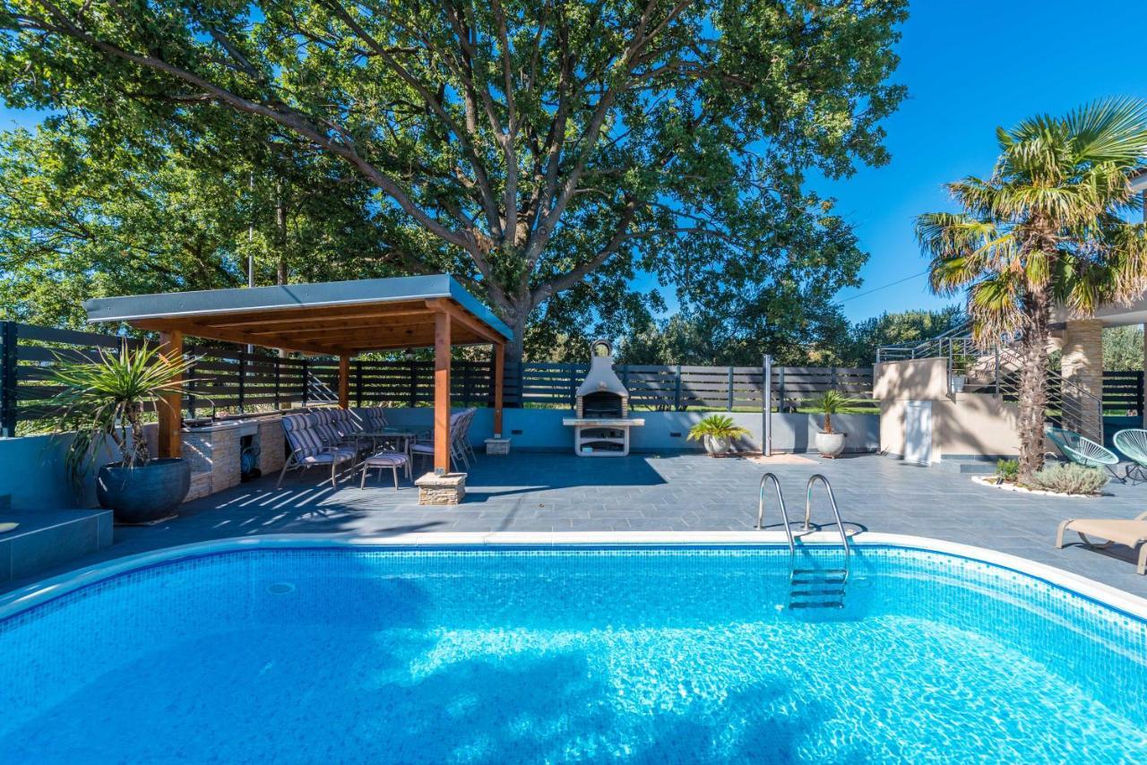 Villa Twins Sukosan With Heated Pool Exterior photo